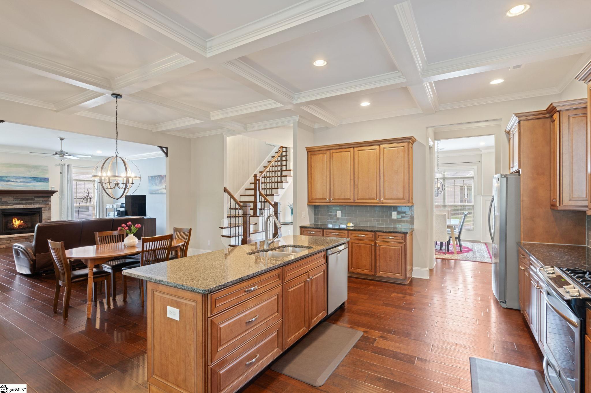 606 W Winding Slope Drive