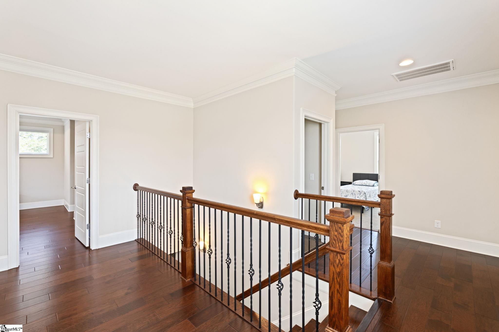 606 W Winding Slope Drive