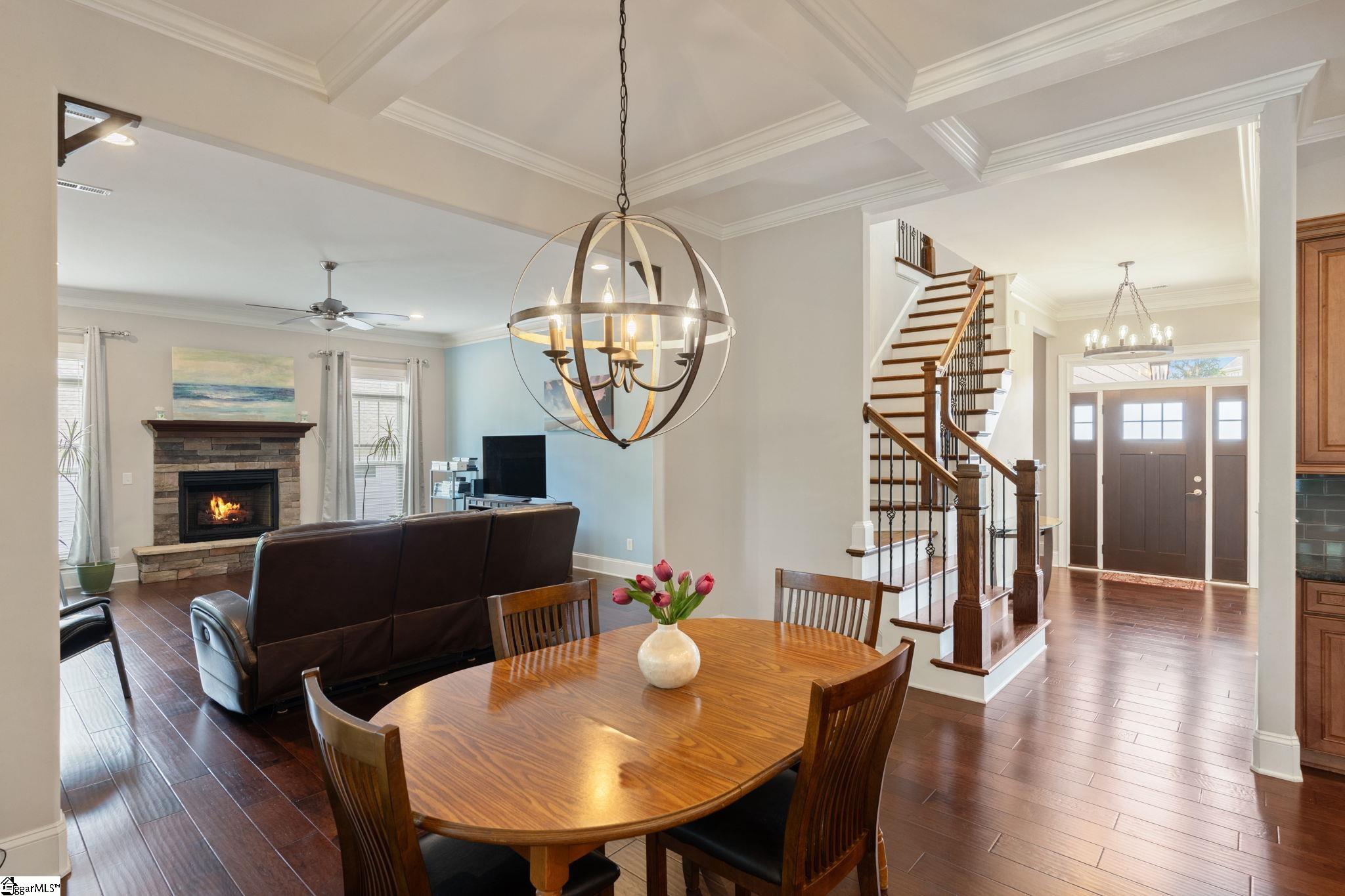 606 W Winding Slope Drive