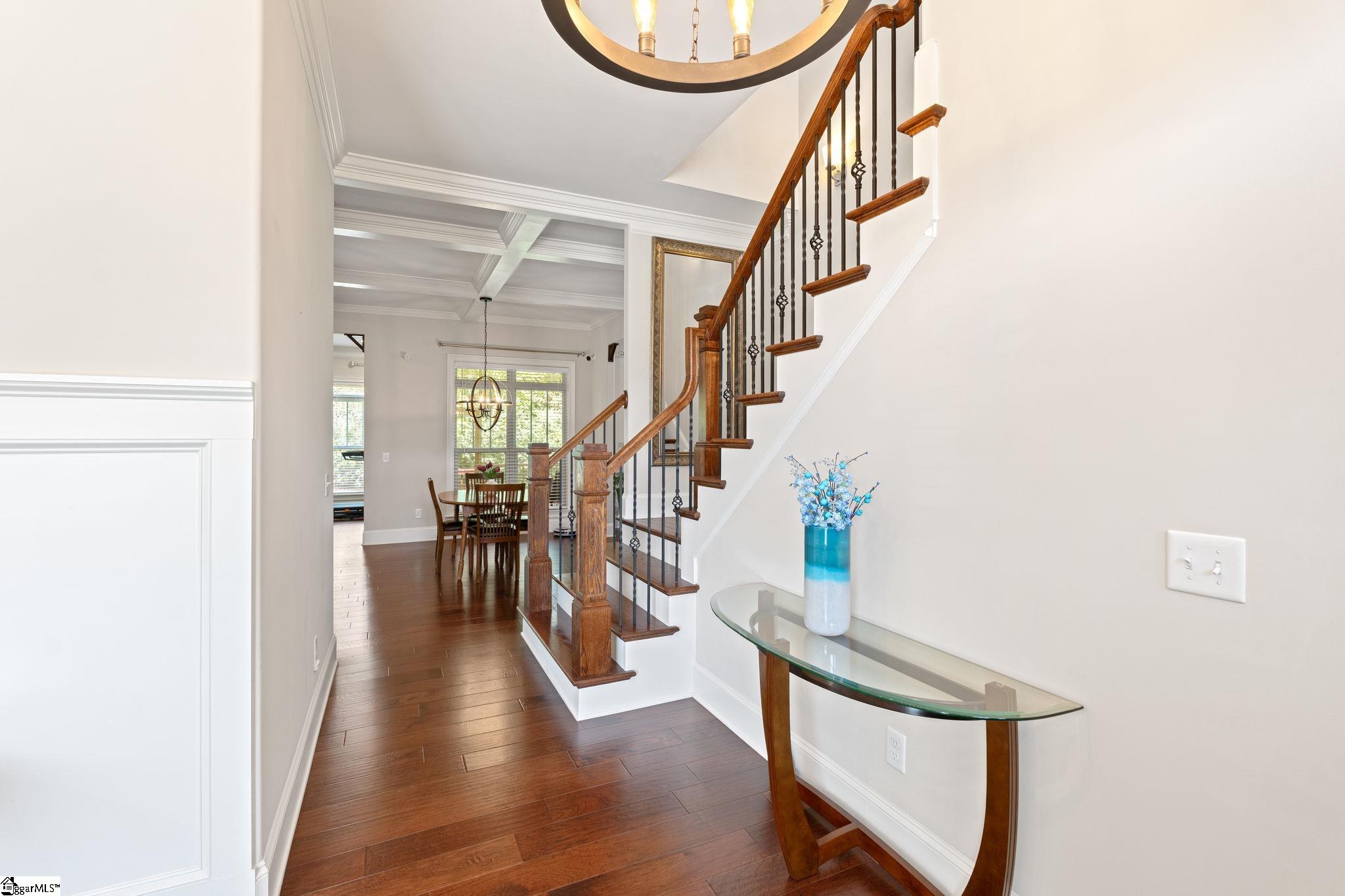 606 W Winding Slope Drive