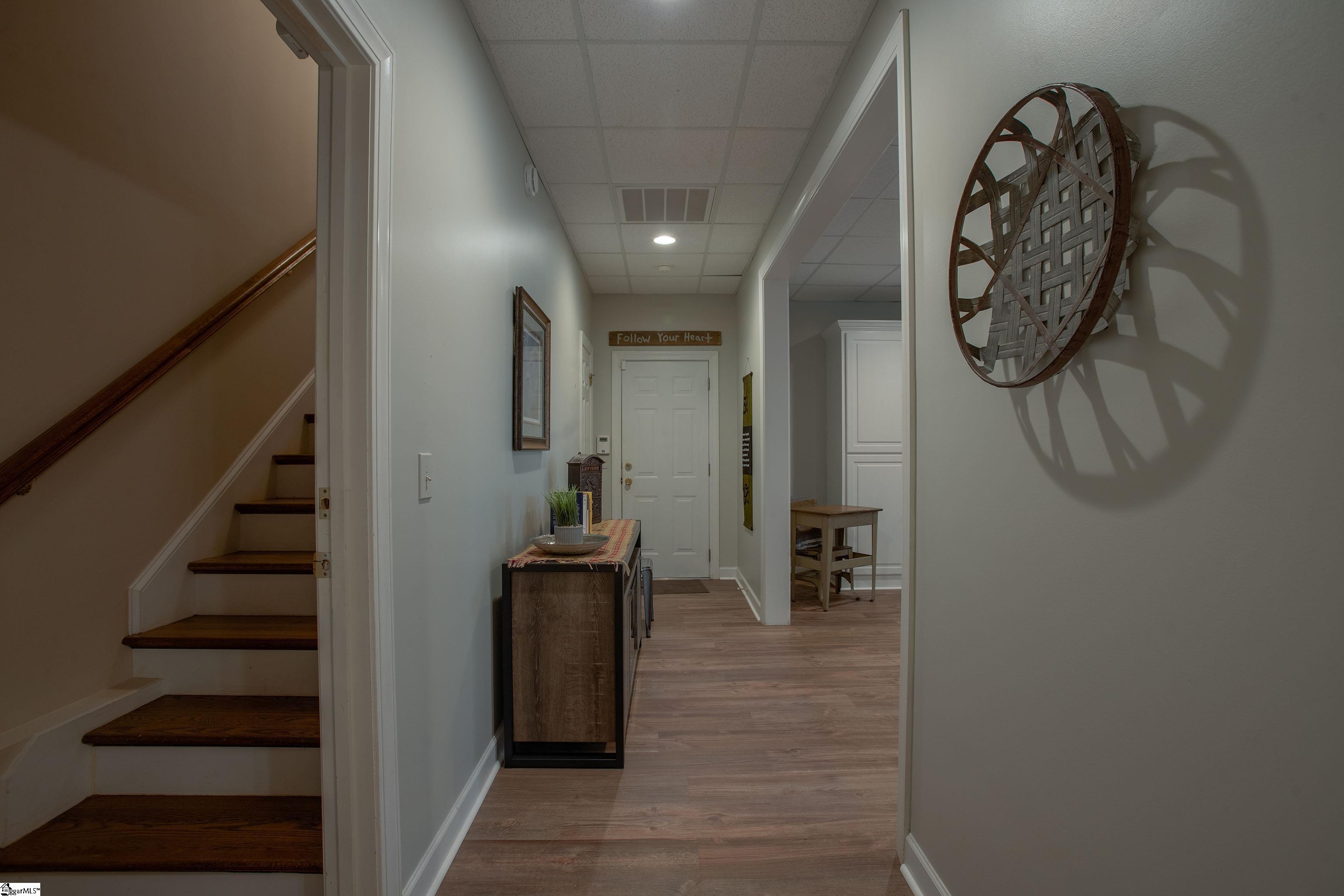 321 W Earle Street