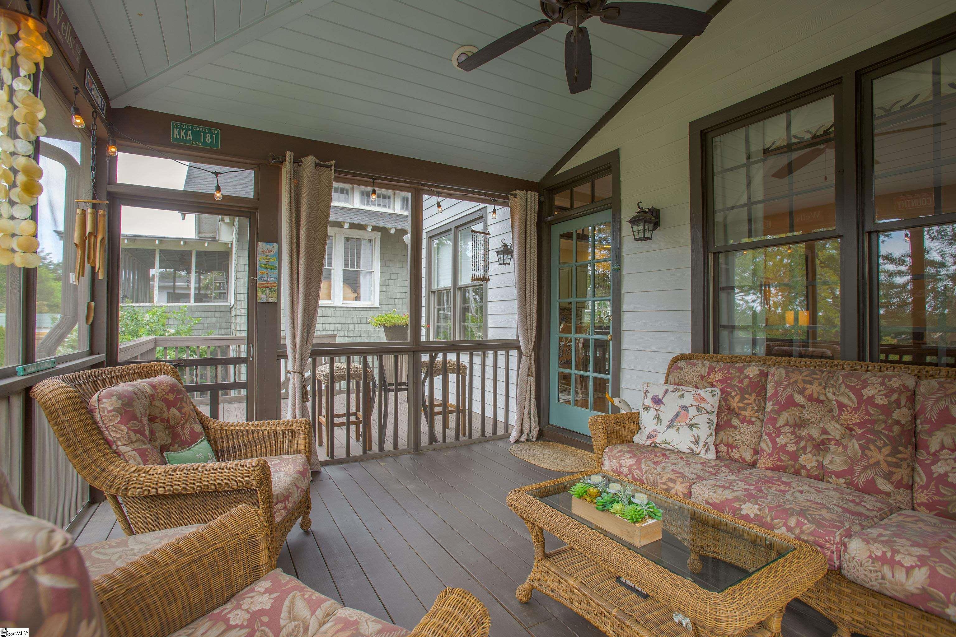 321 W Earle Street