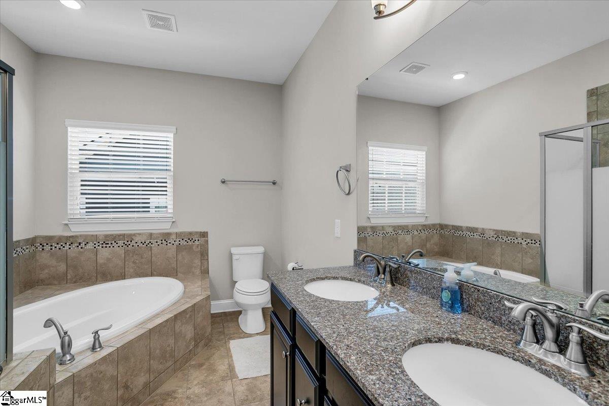404 Algonquin Trail