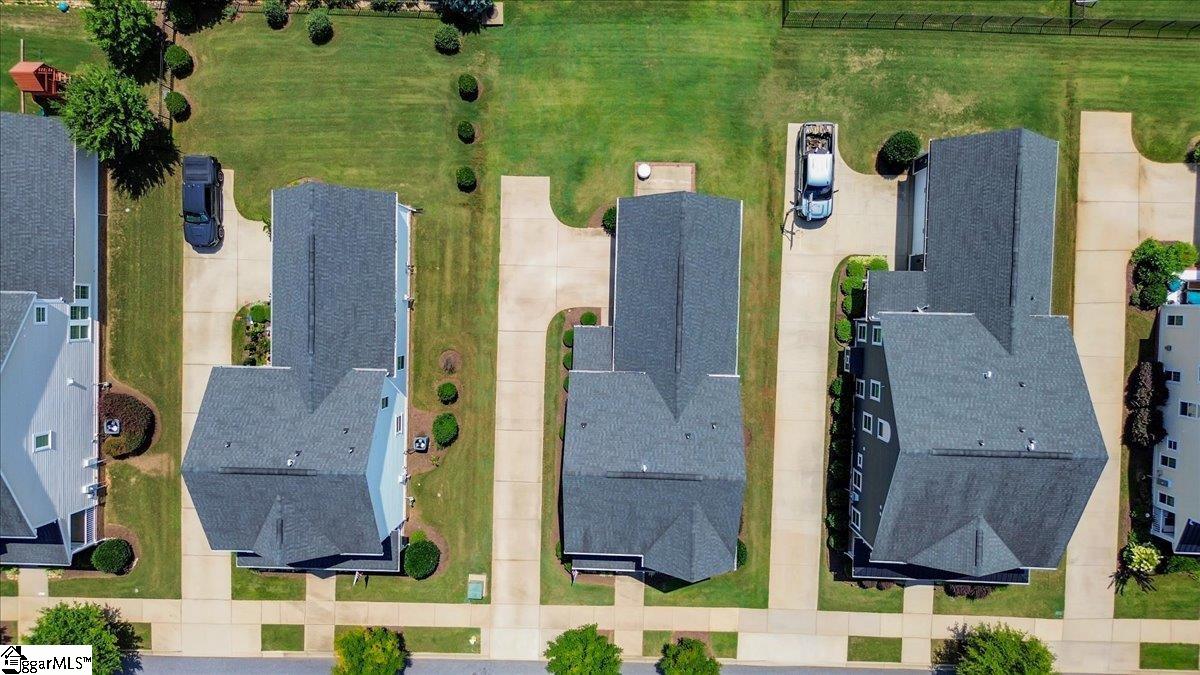 404 Algonquin Trail