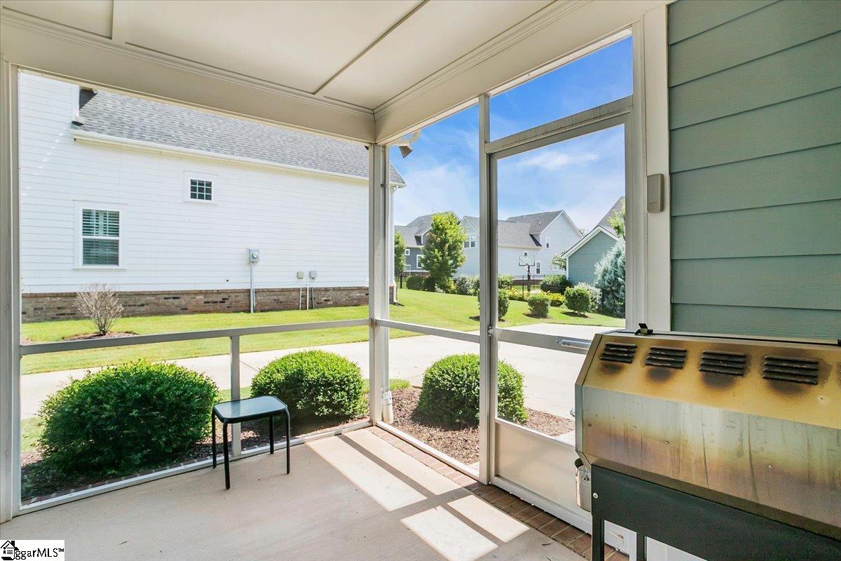 404 Algonquin Trail