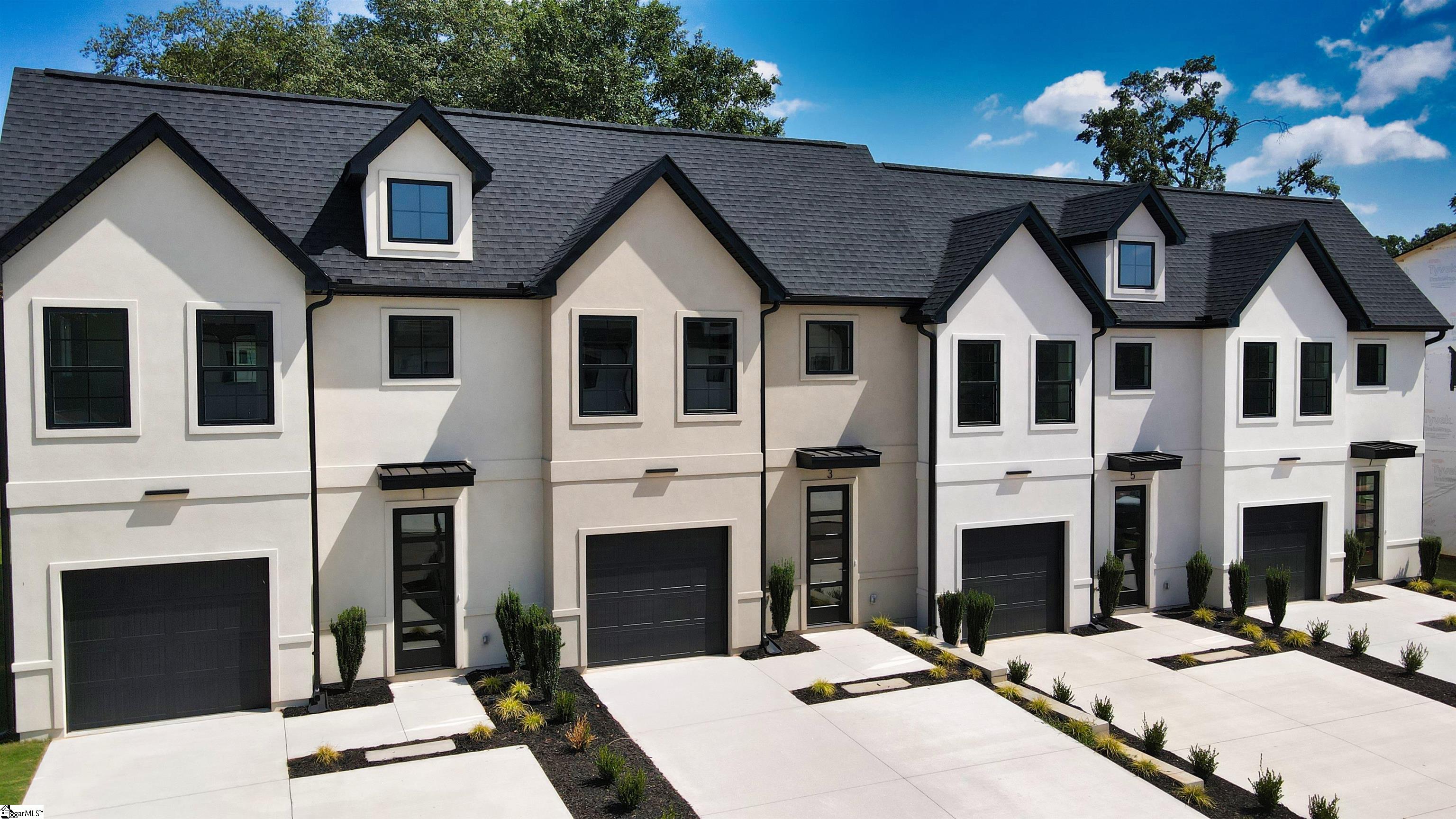 3 Taverly Drive