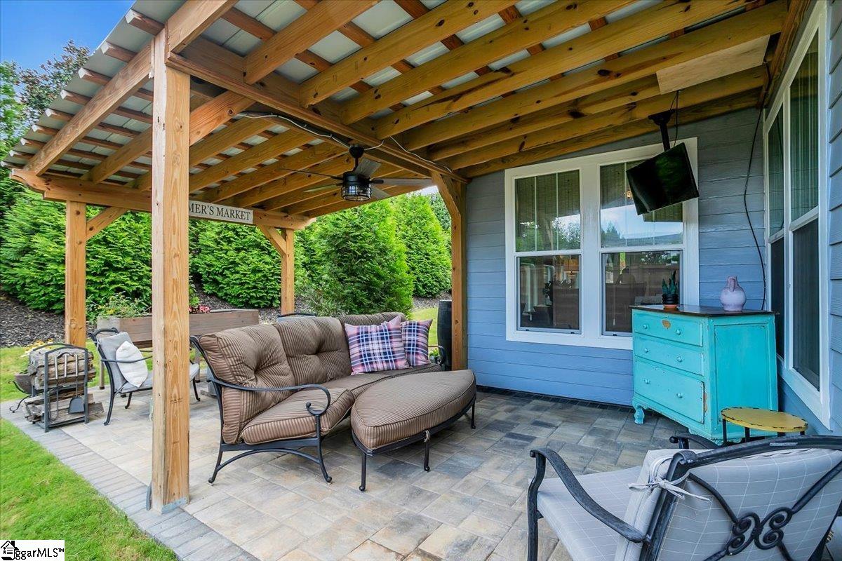 311 Nebbiolo Lane, Simpsonville