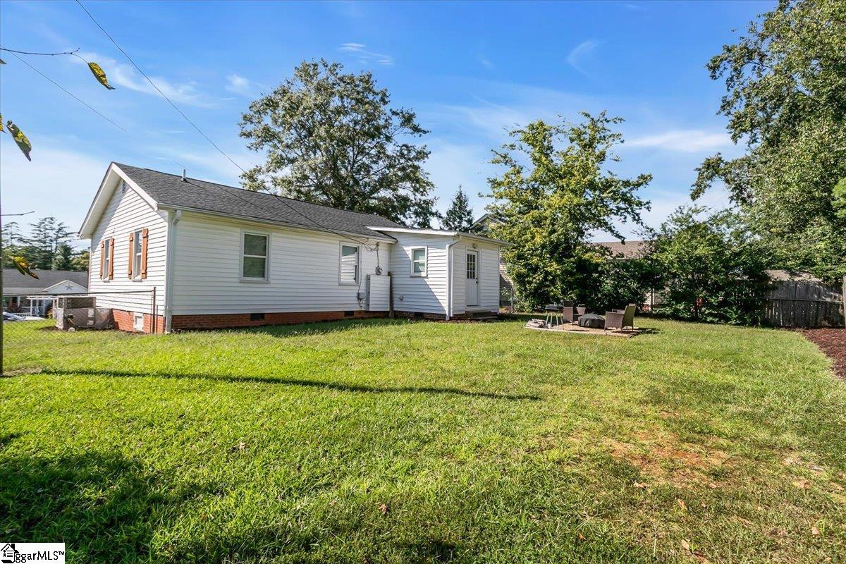 322 Pine Street, Greer