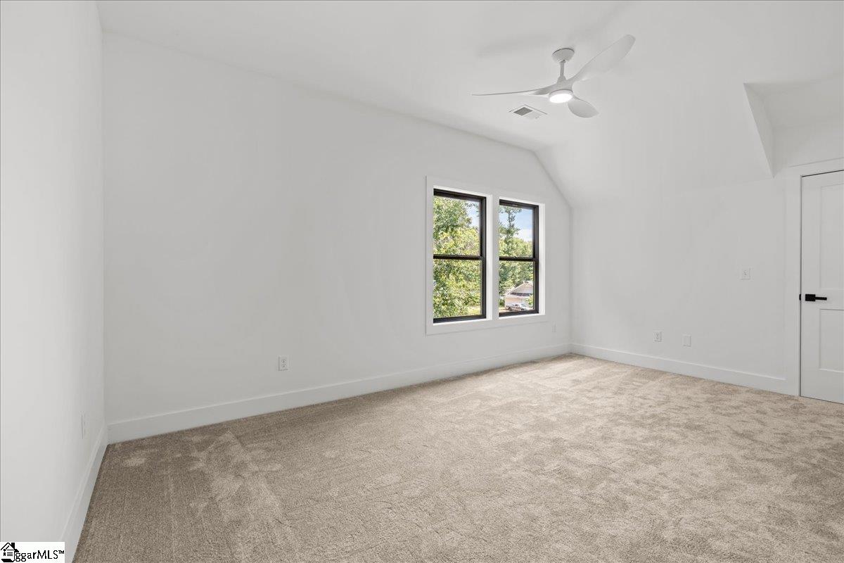 112 Lepak Lane, Greenville