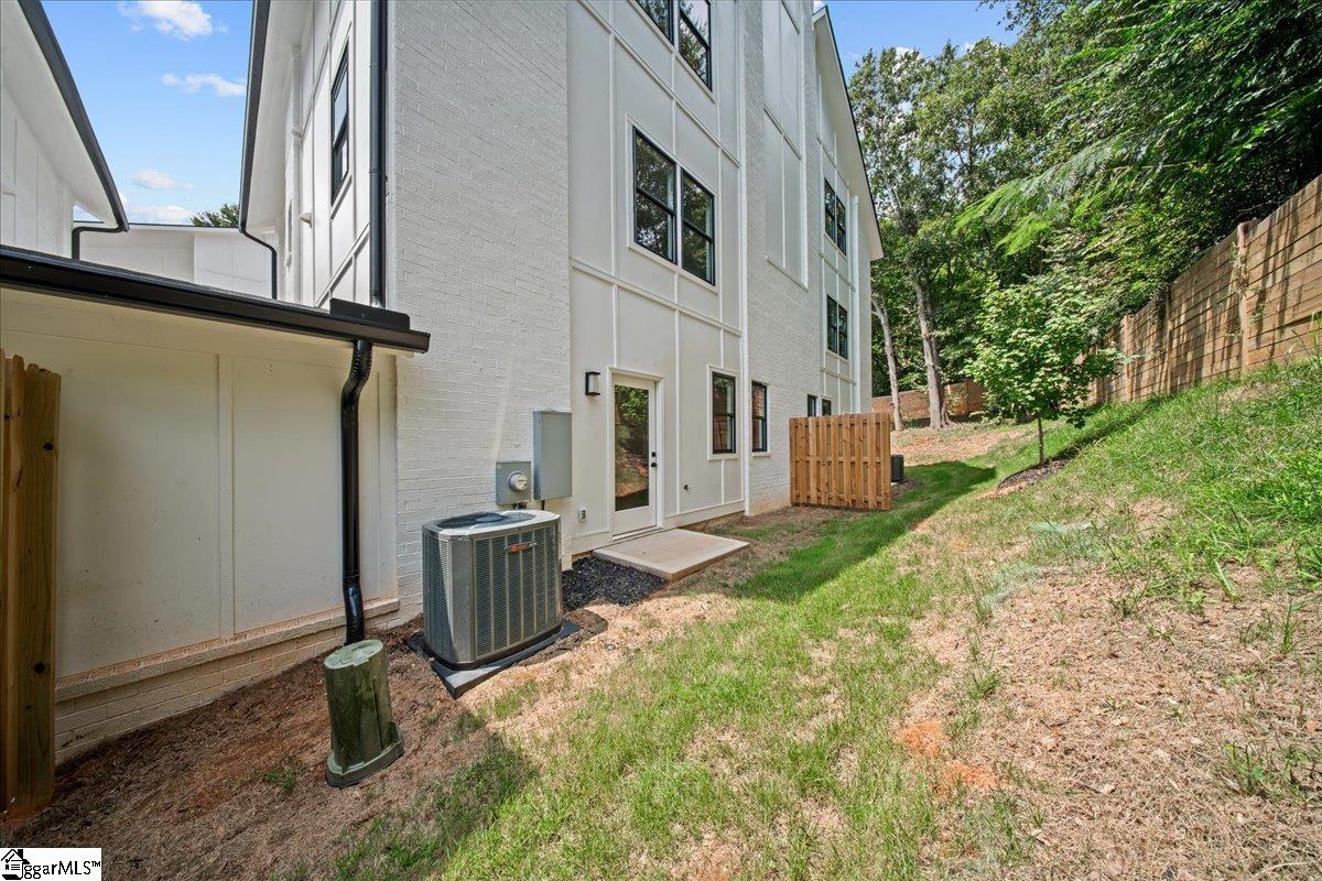 112 Lepak Lane, Greenville