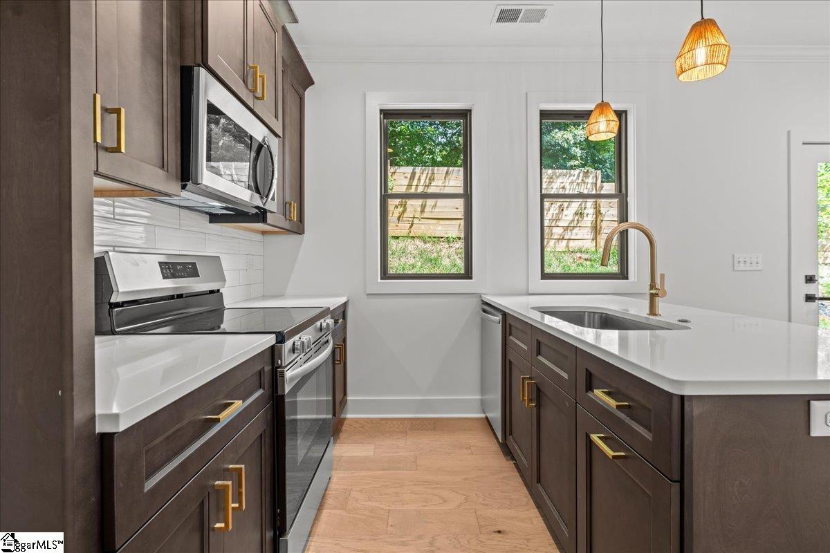 112 Lepak Lane, Greenville