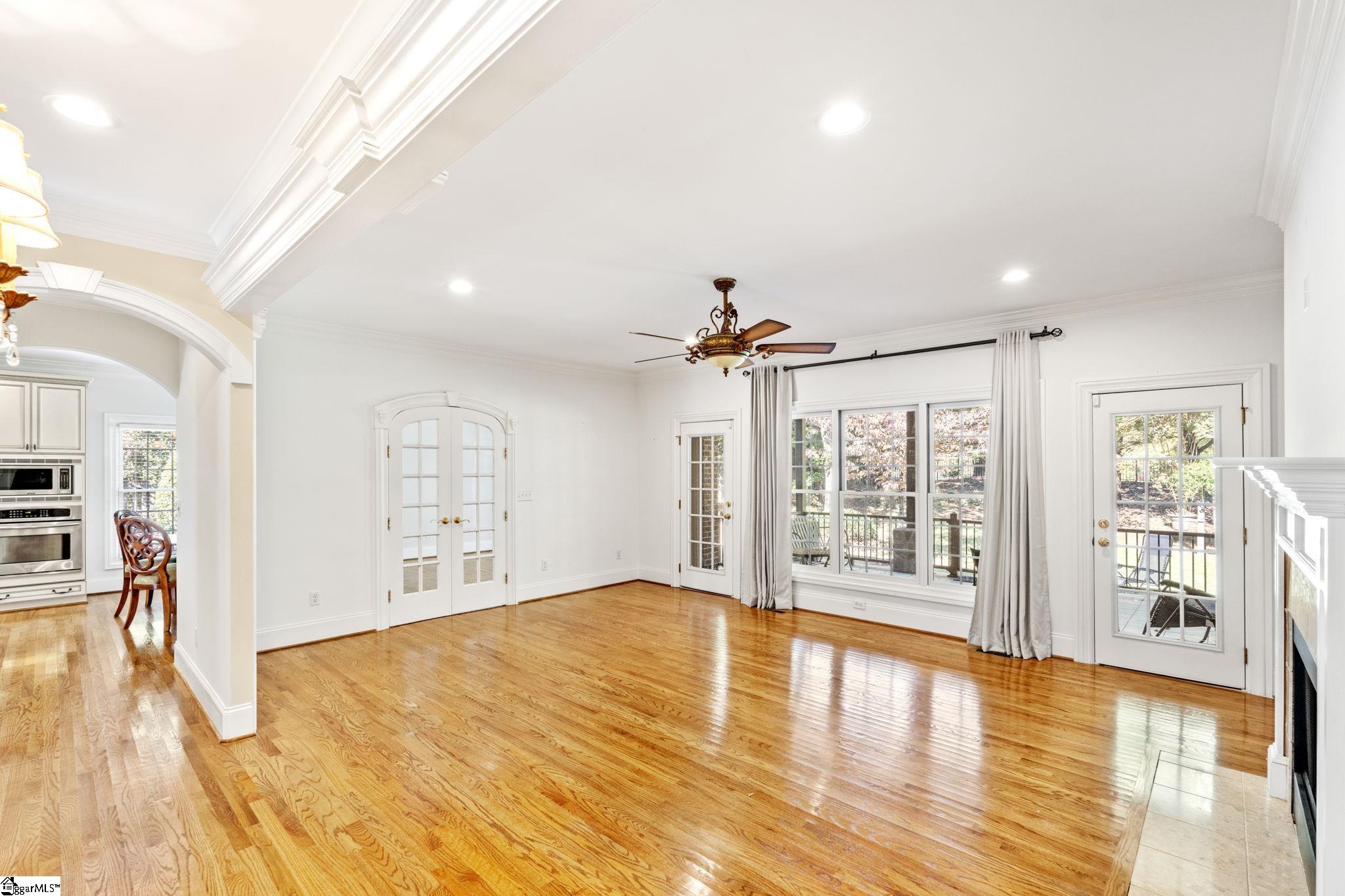 504 Cypress Links Way