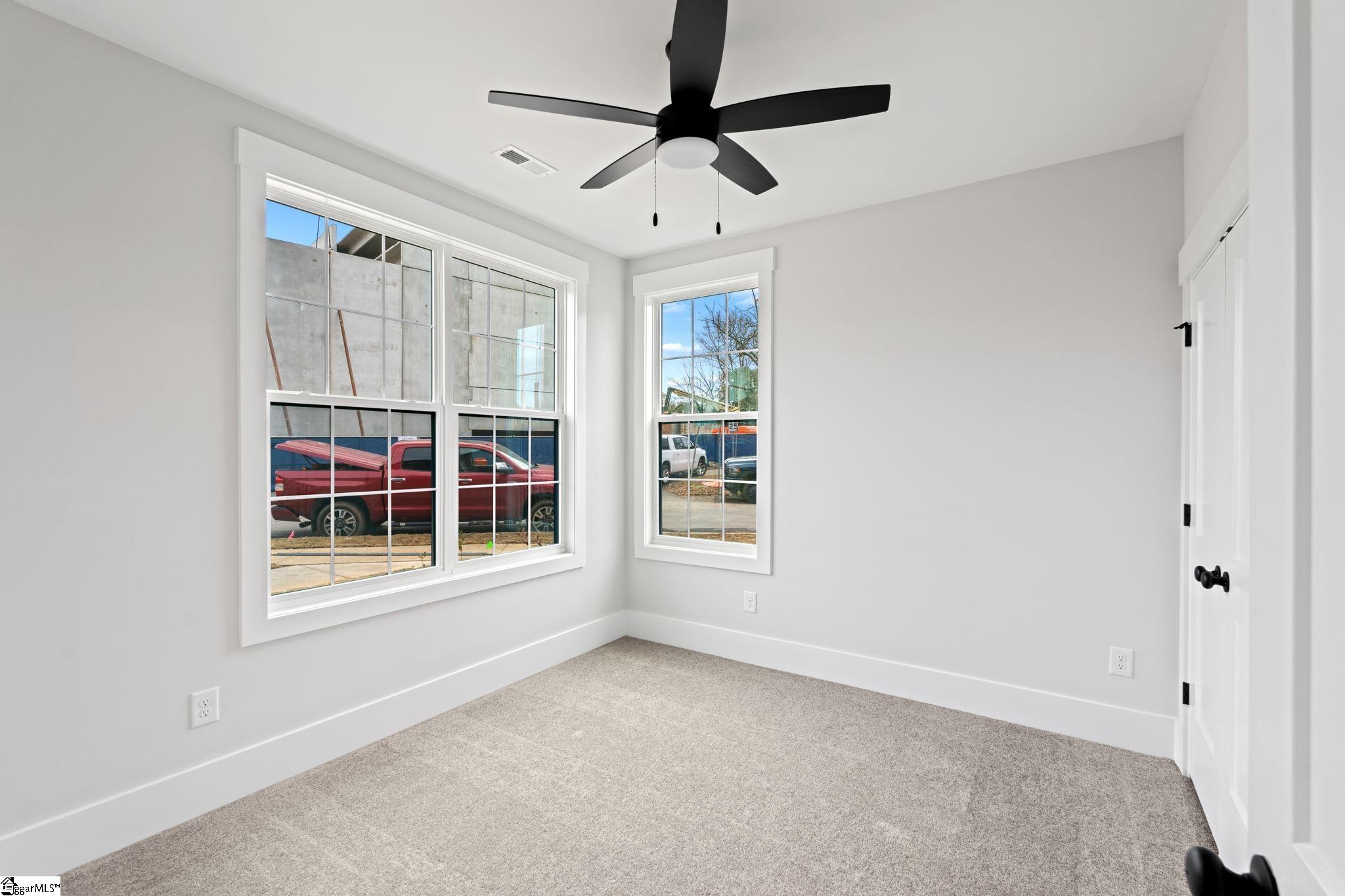 1305 Pendleton Street Unit 12