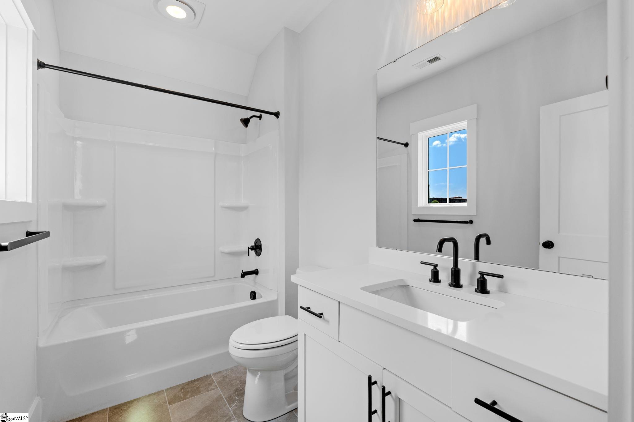 1305 Pendleton Street Unit 12