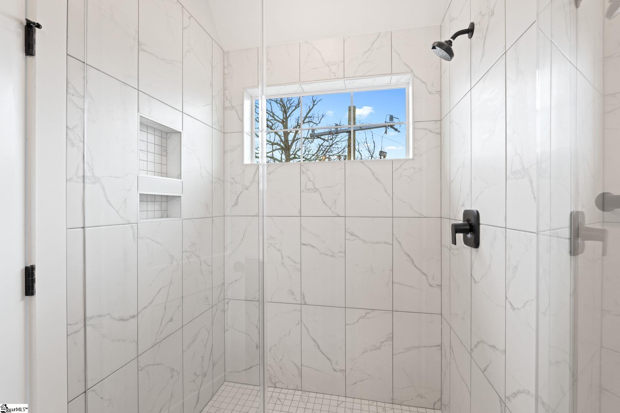 1305 Pendleton Street Unit 12