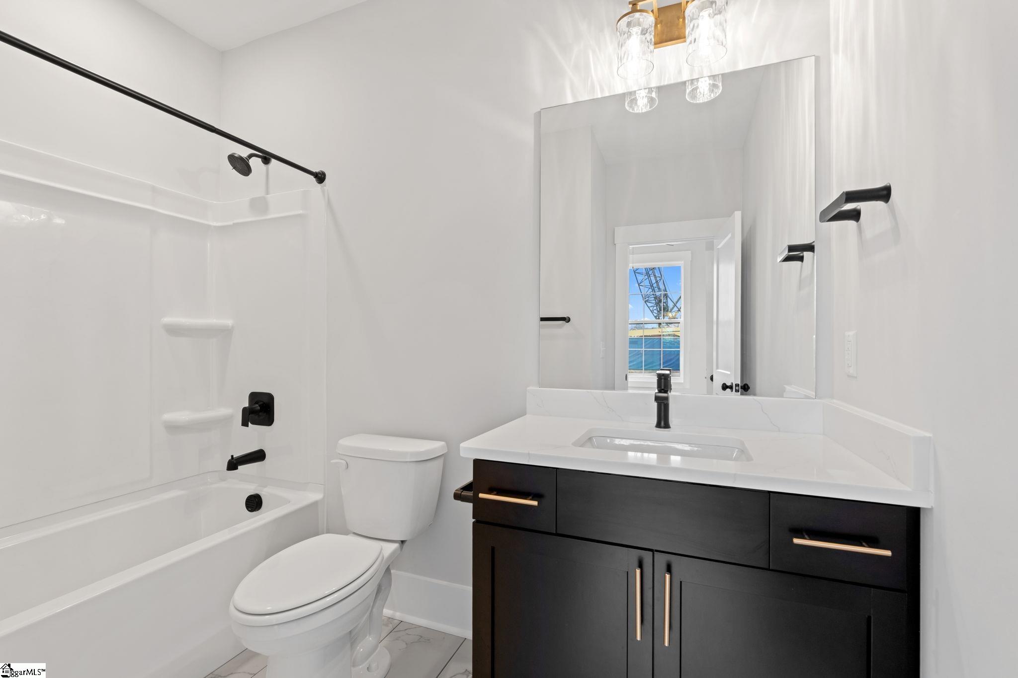 1305 Pendleton Street Unit 12