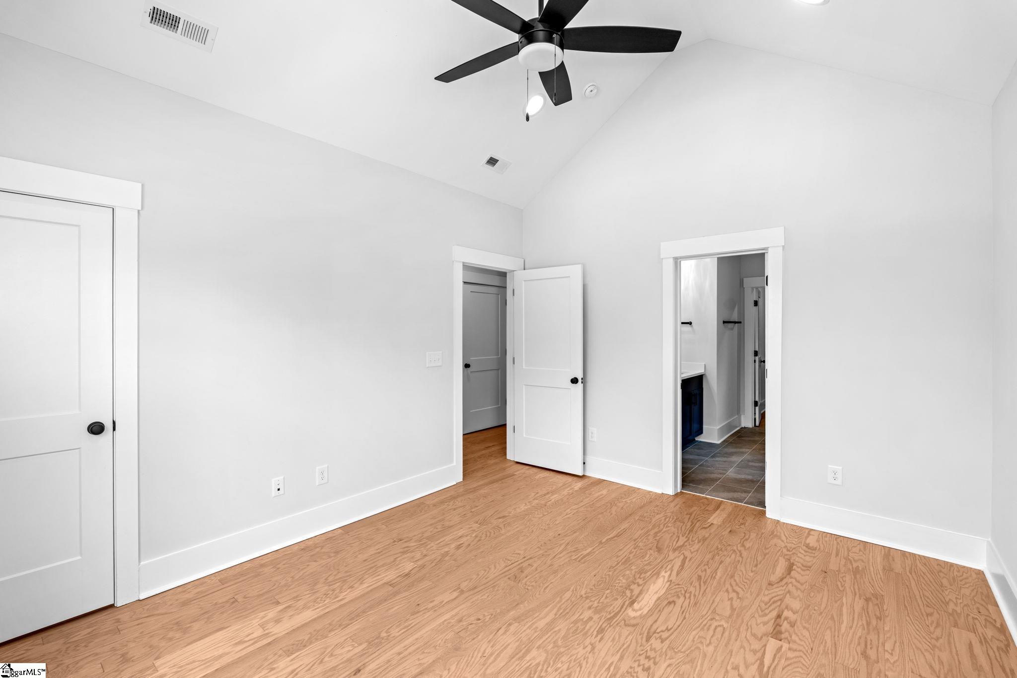 1305 Pendleton Street Unit 12