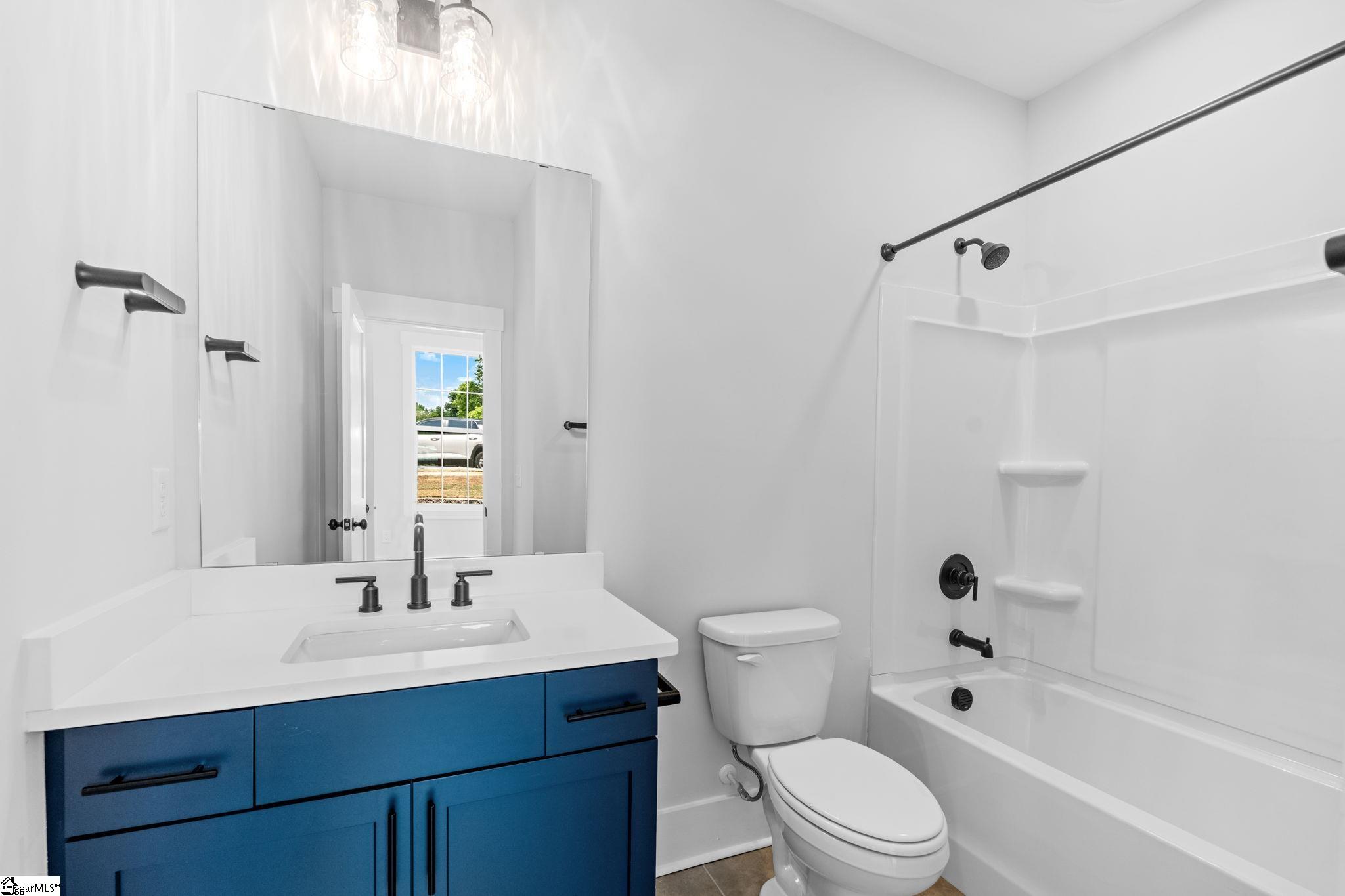 1305 Pendleton Street Unit 12