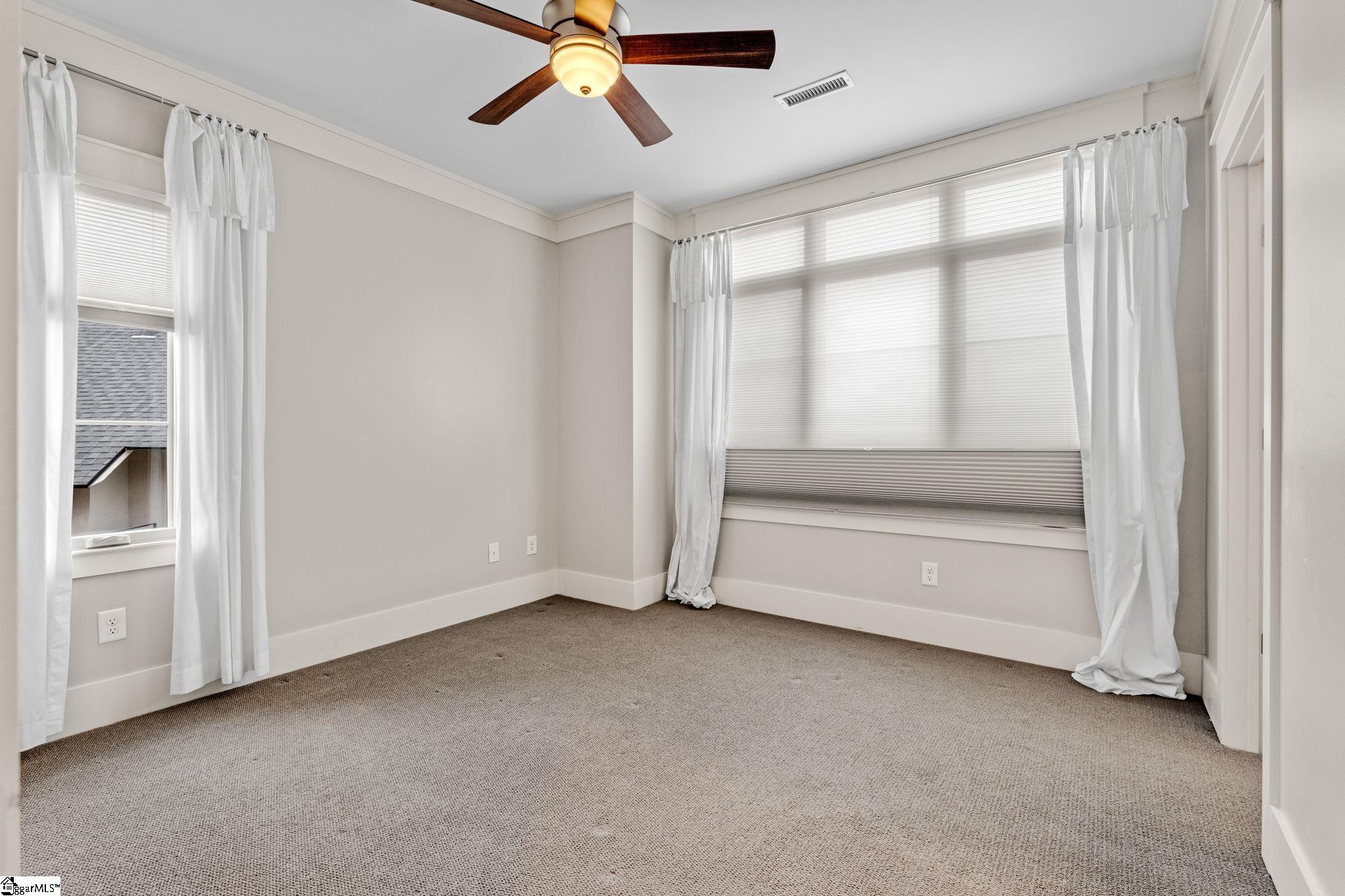 1027 Main Street Unit 303