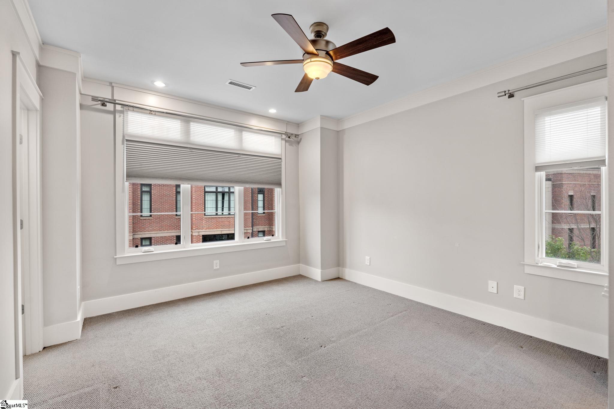 1027 Main Street Unit 303