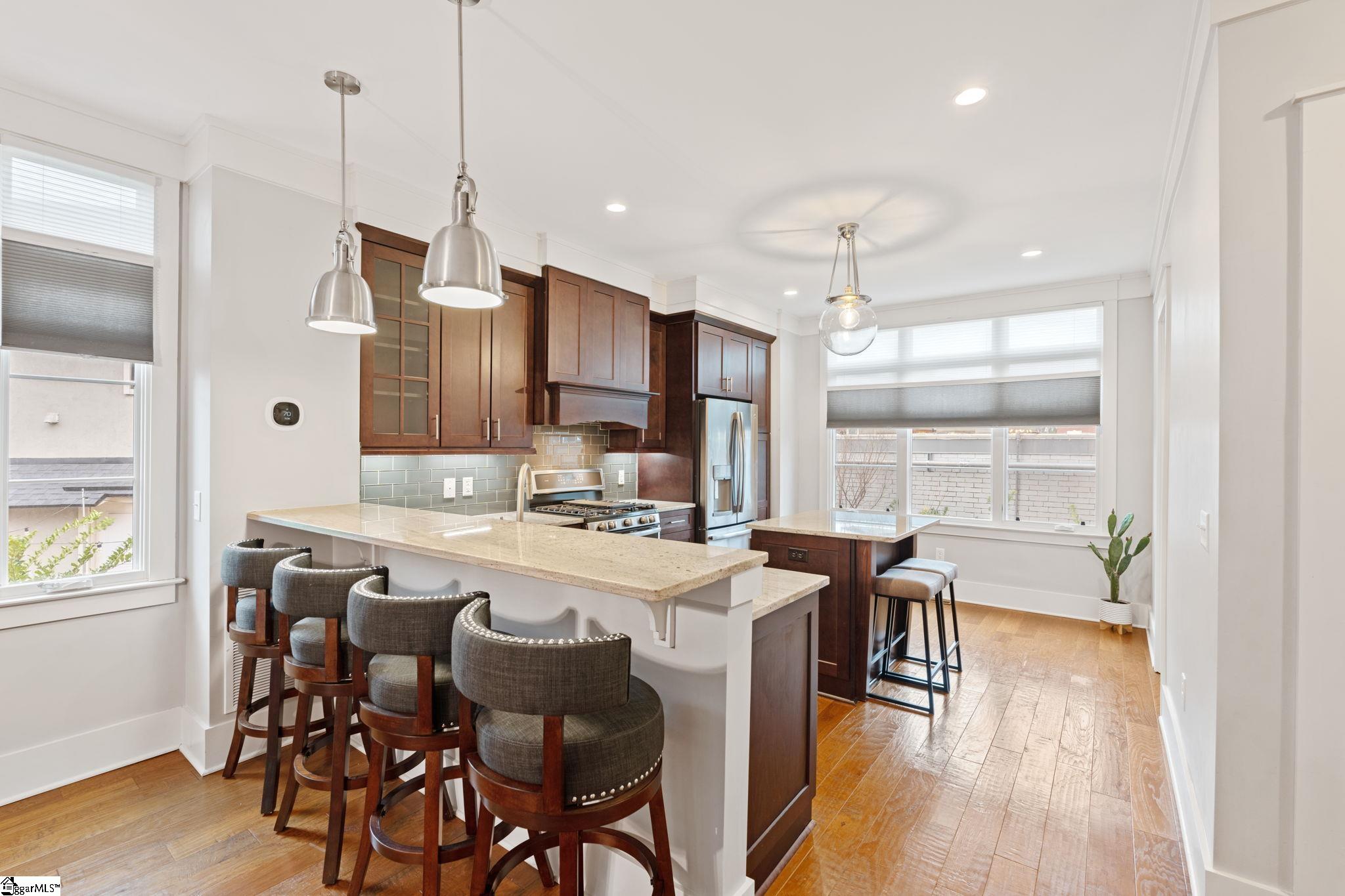 1027 Main Street Unit 303