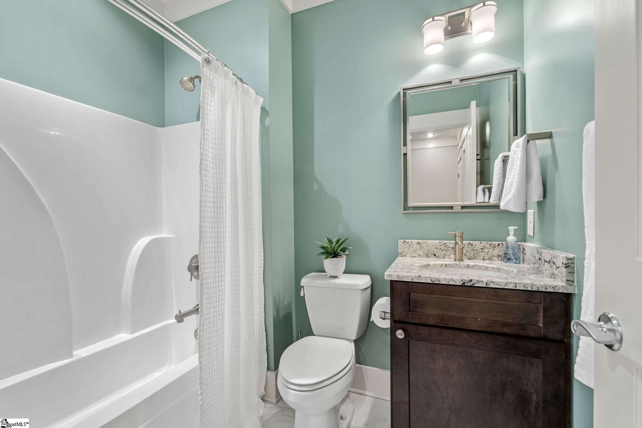 1027 Main Street Unit 303