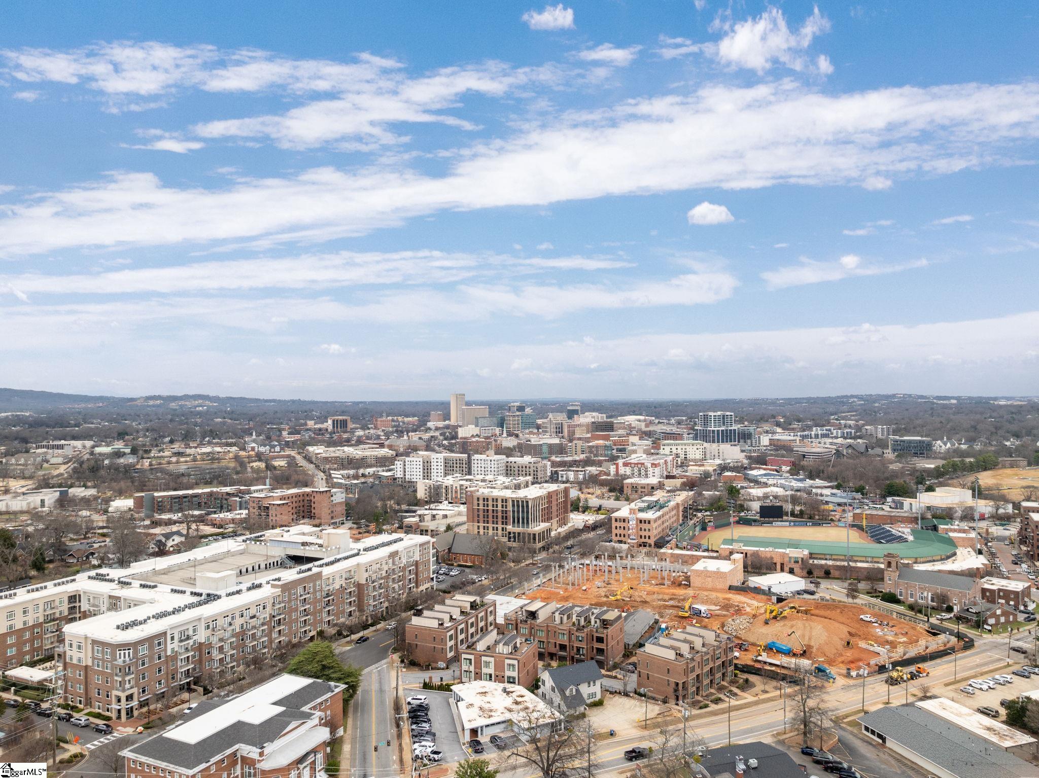 1027 Main Street Unit 303