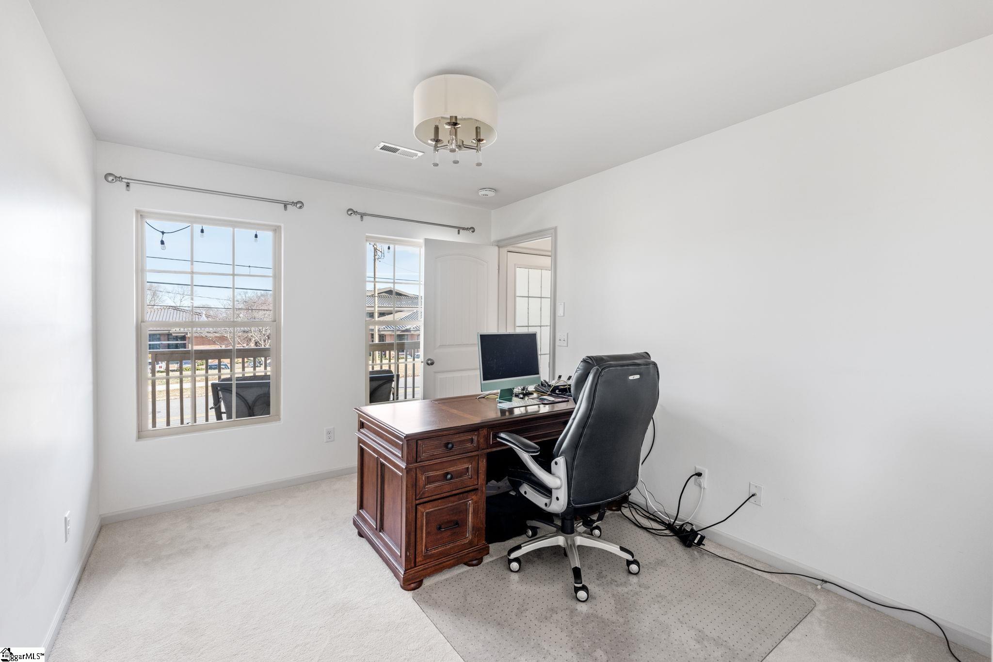 202 S Memminger Street