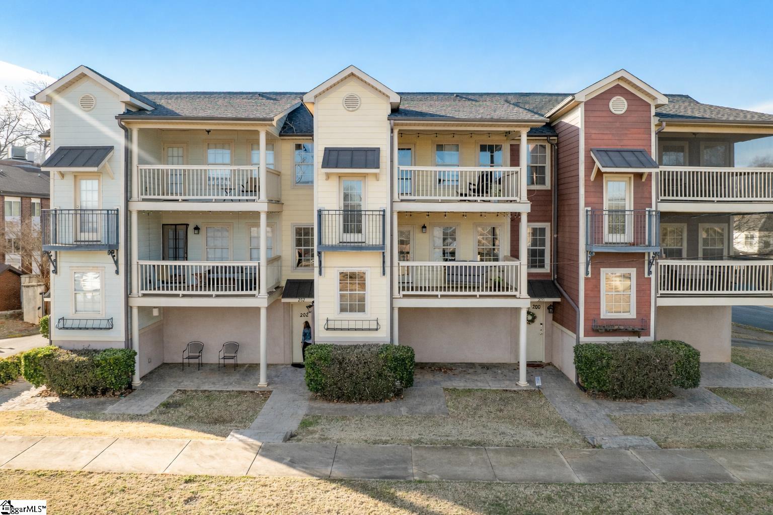 202 S Memminger Street