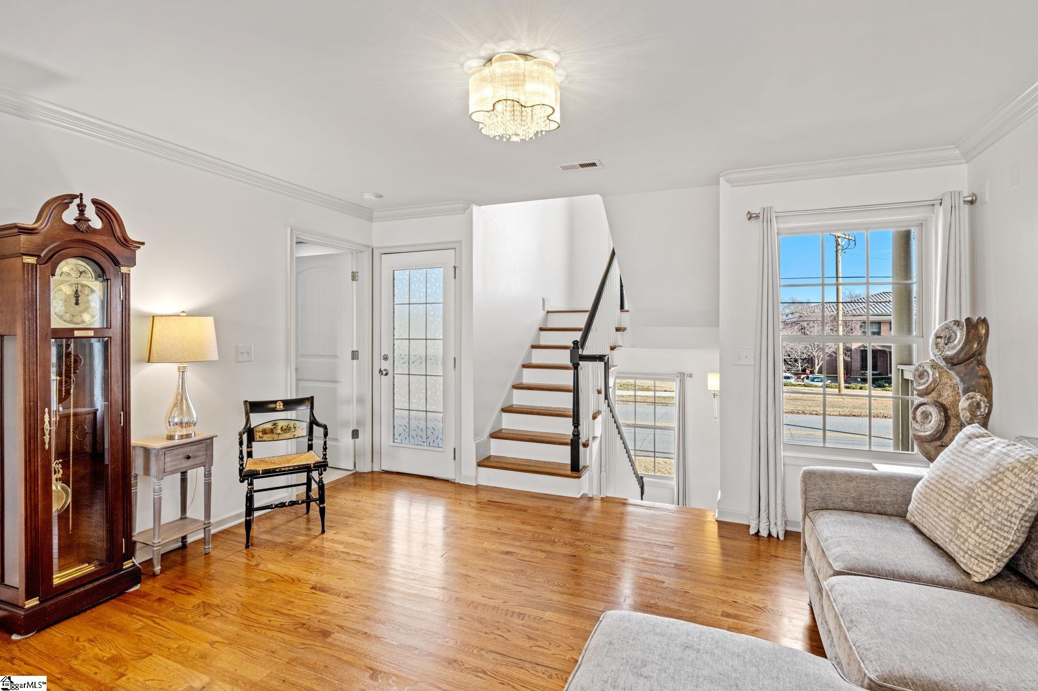 202 S Memminger Street