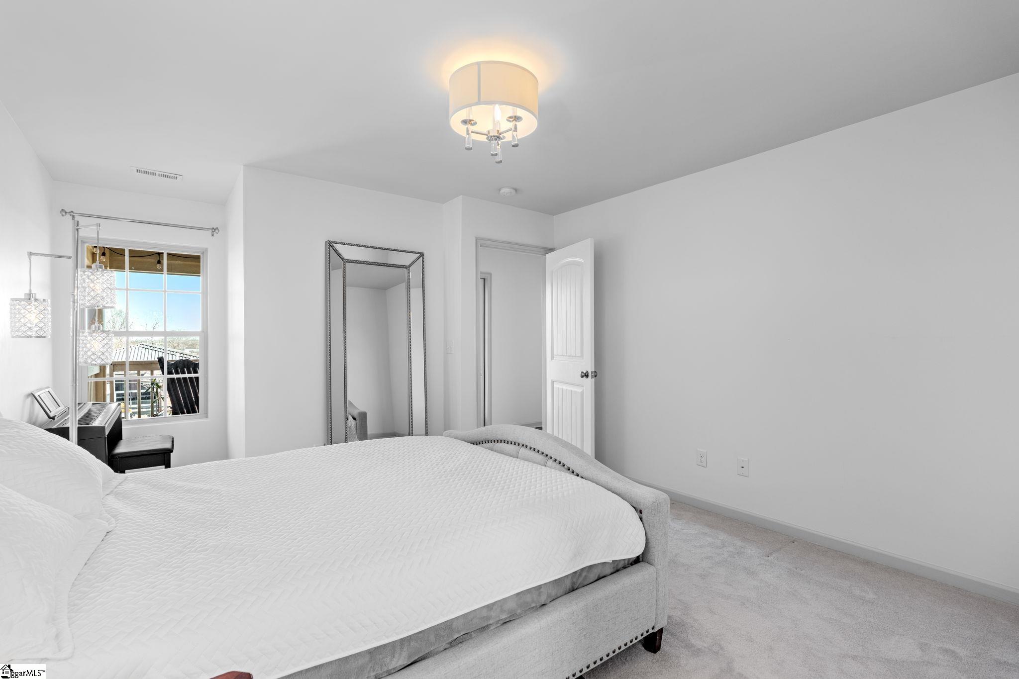 202 S Memminger Street