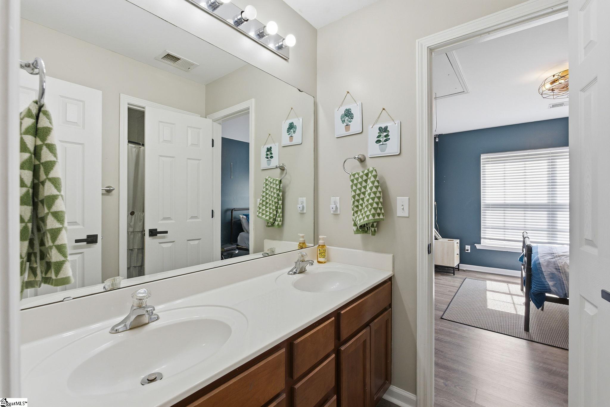 343 Woodsberry Shoals Drive