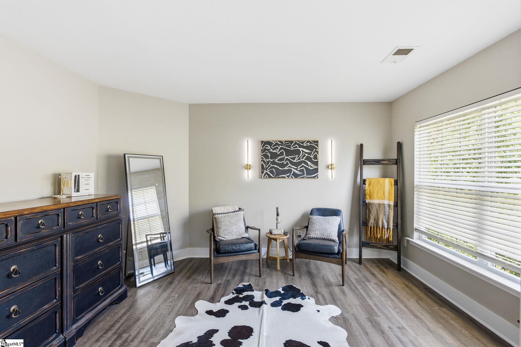 343 Woodsberry Shoals Drive