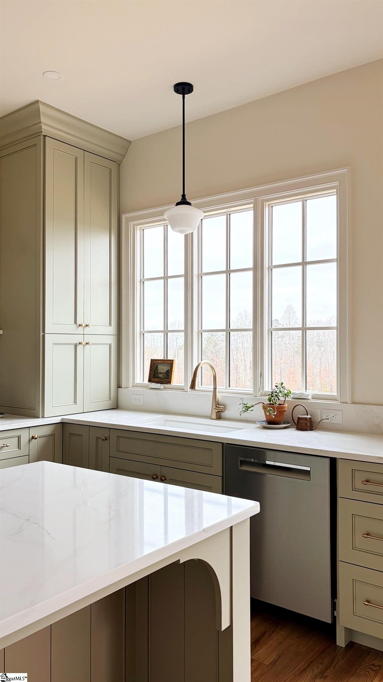 156 Meadow Park Drive