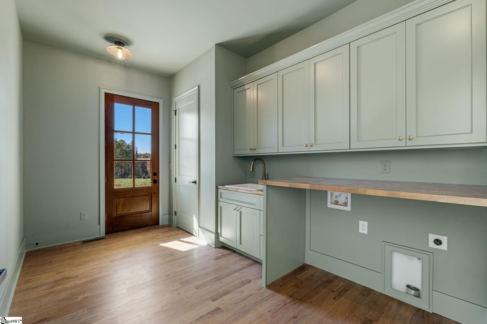 156 Meadow Park Drive