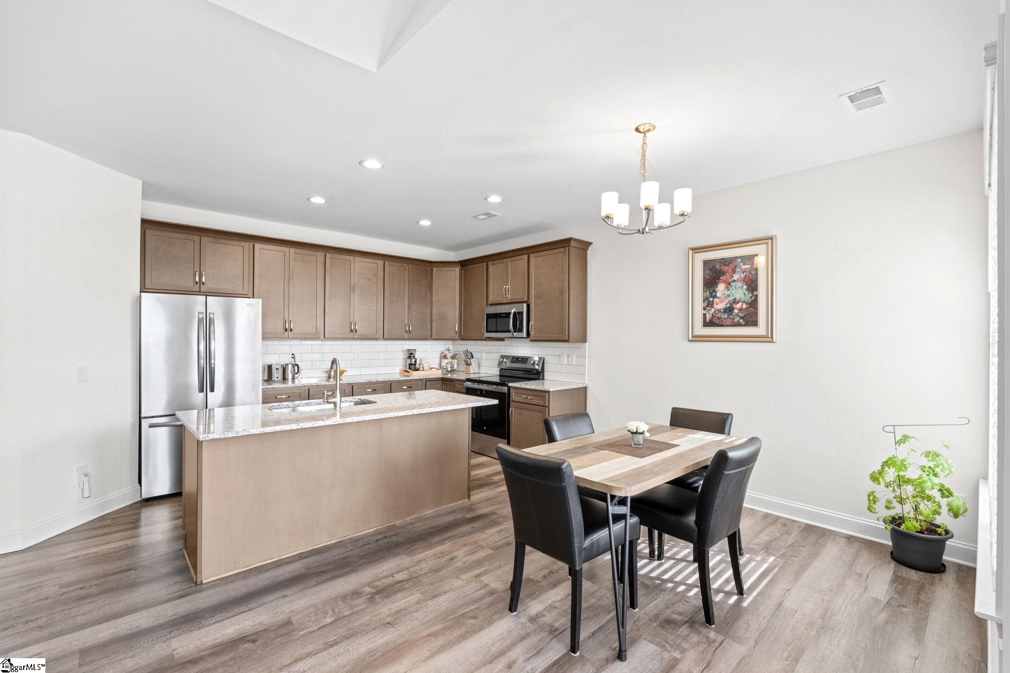 791 Amherst Glen Drive