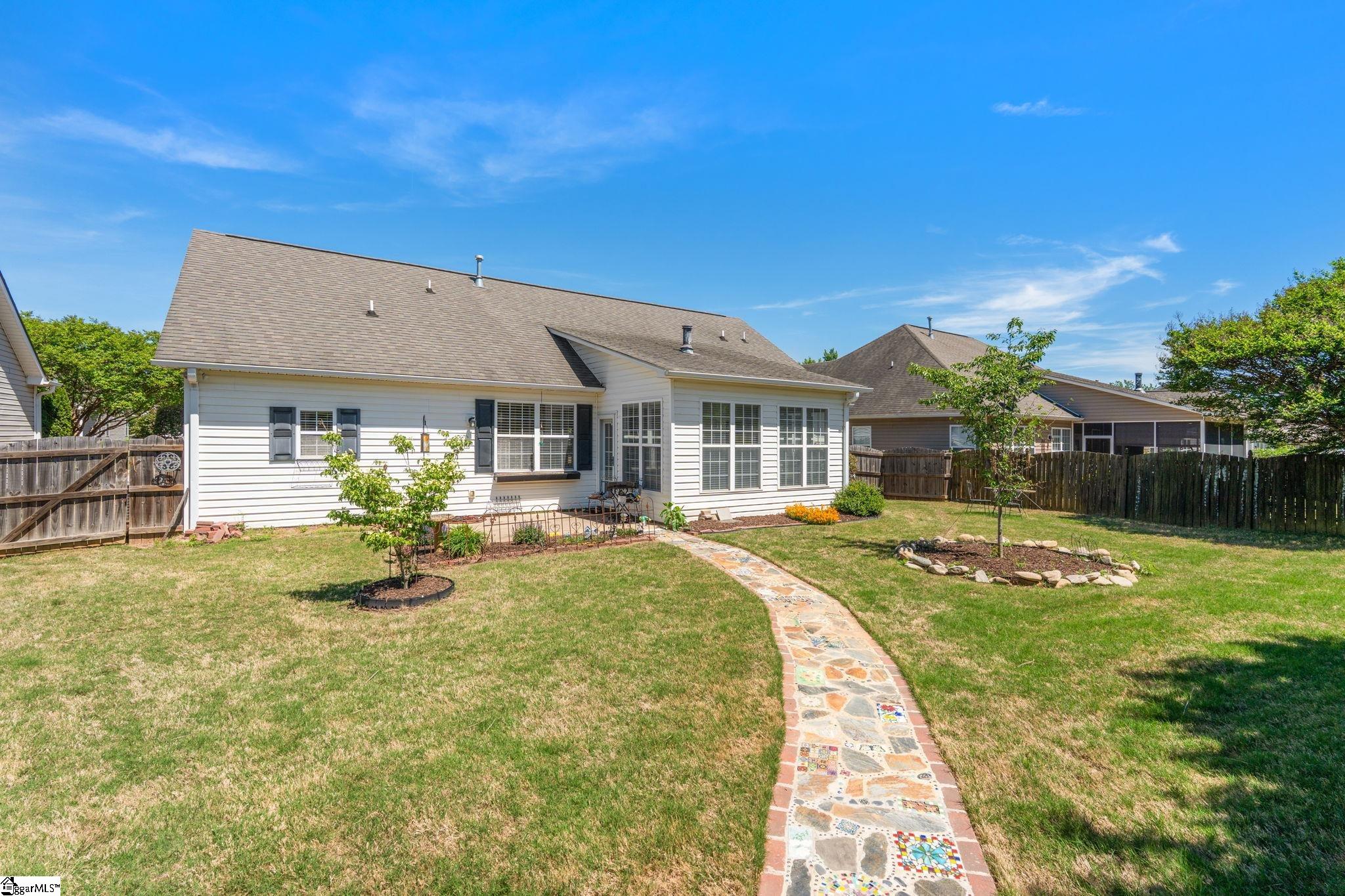 109 Wild Thorn Lane