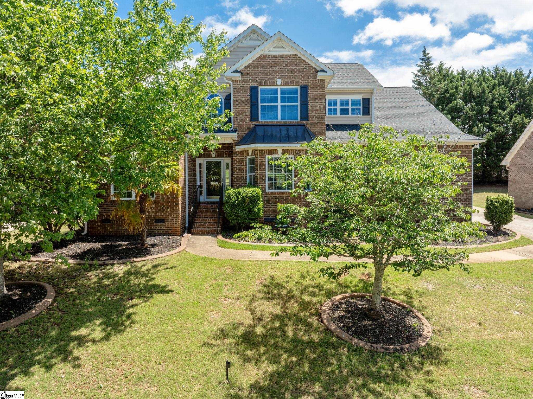 207 Traymore Way
