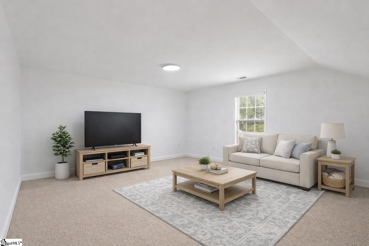 207 Traymore Way