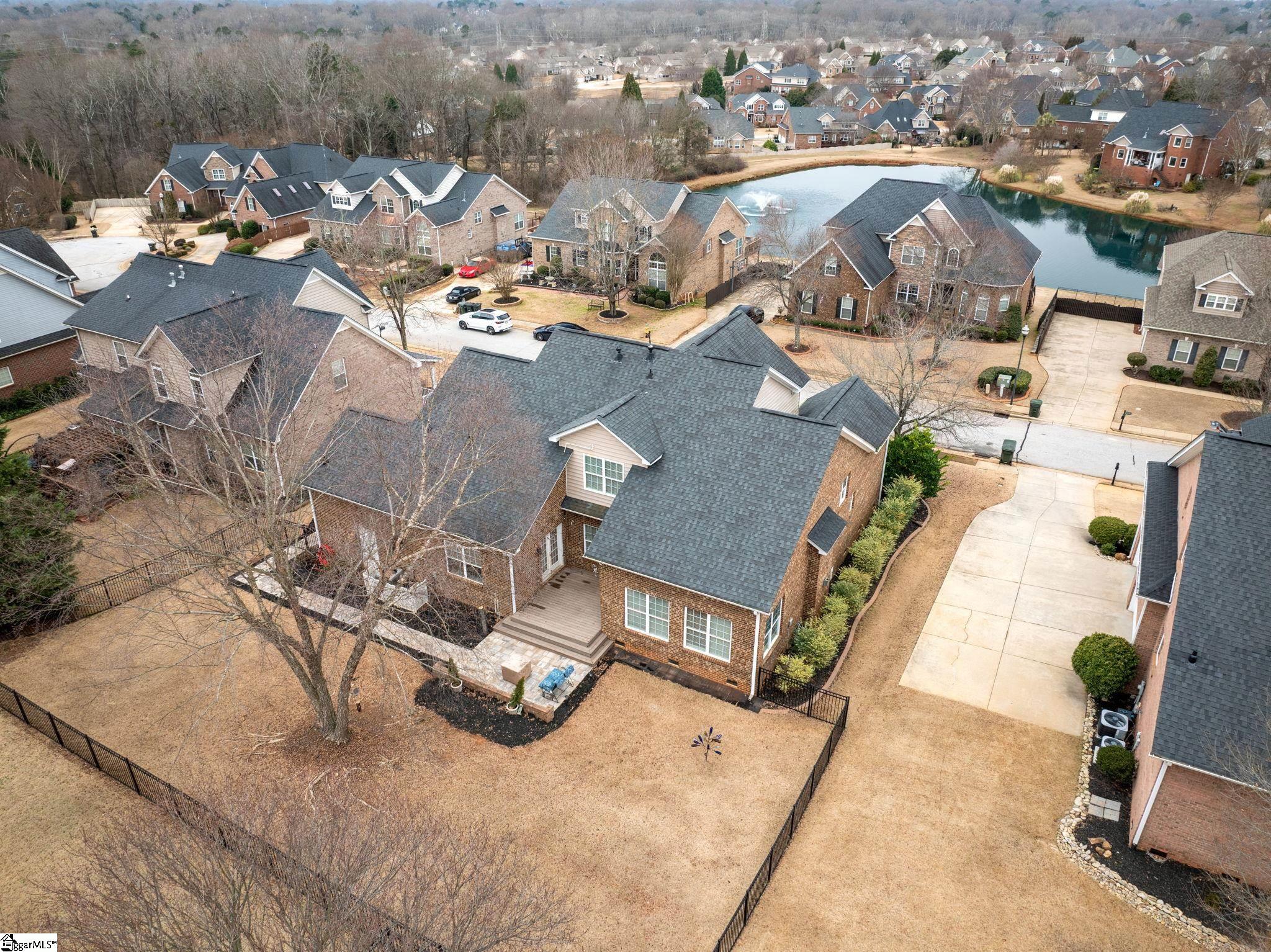 207 Traymore Way