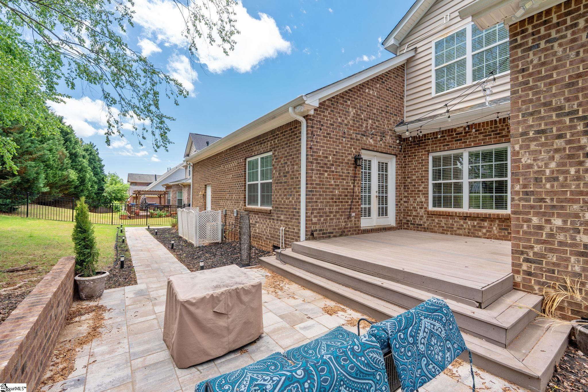 207 Traymore Way