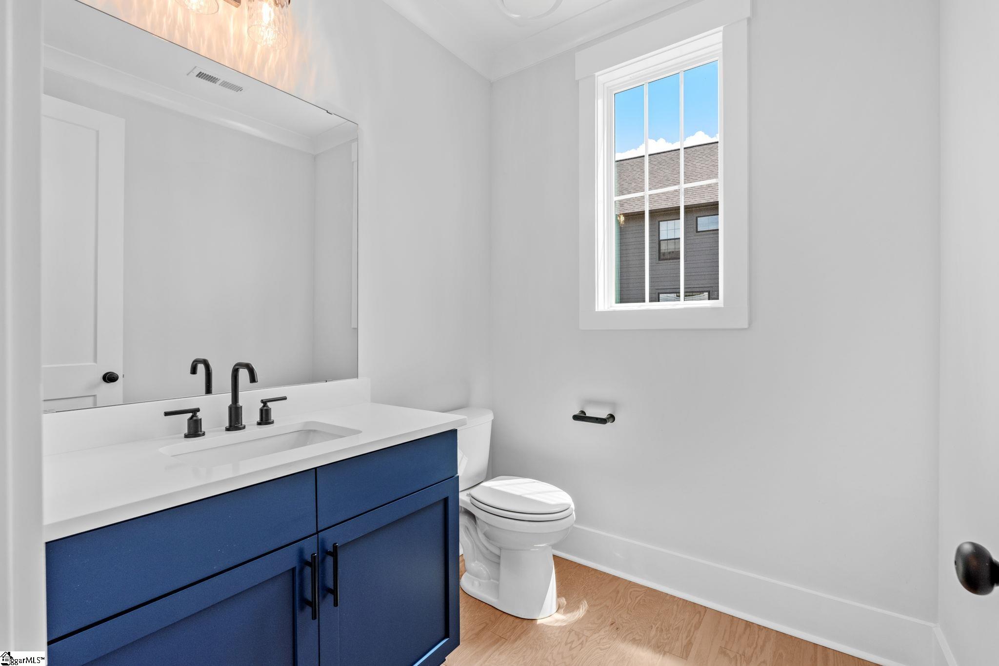 1305 Pendleton Street Unit 12