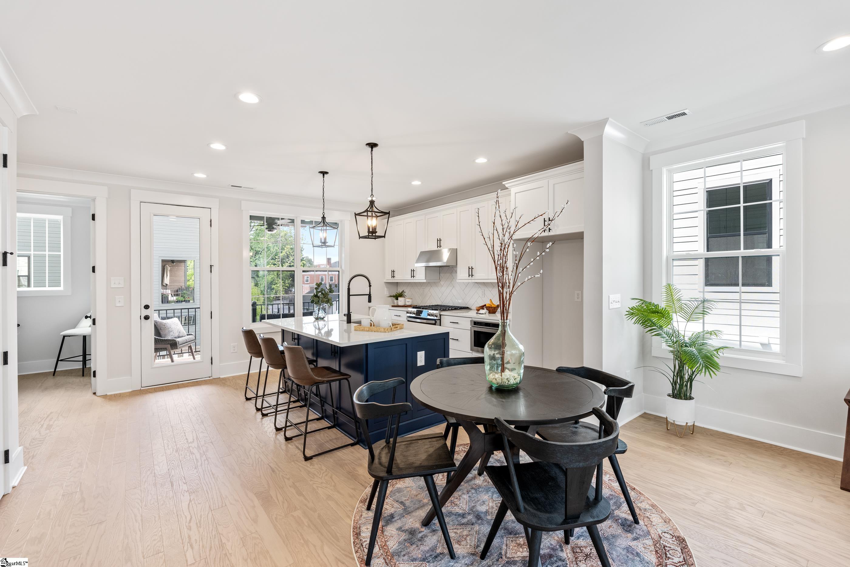 1305 Pendleton Street Unit 12