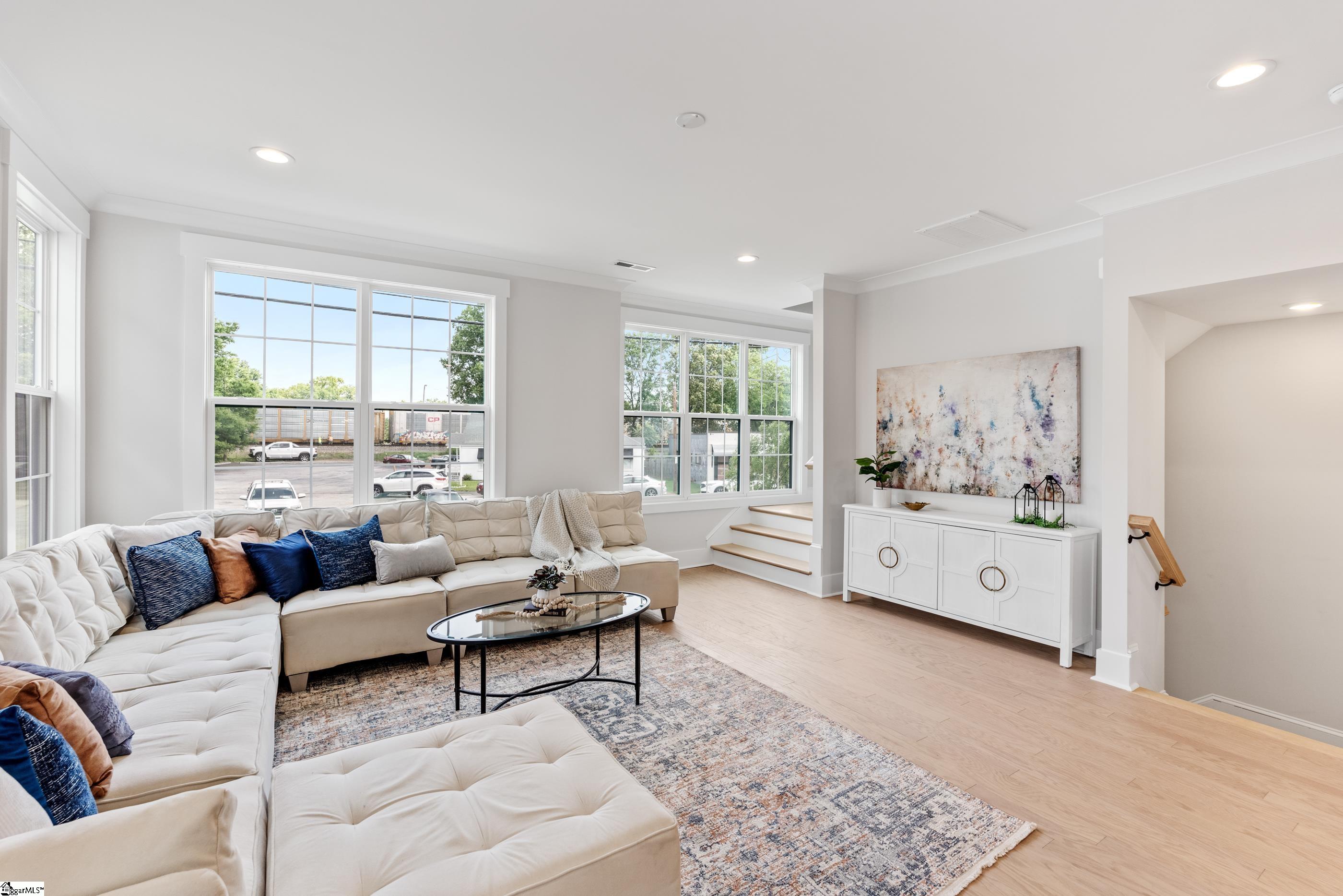 1305 Pendleton Street Unit 12