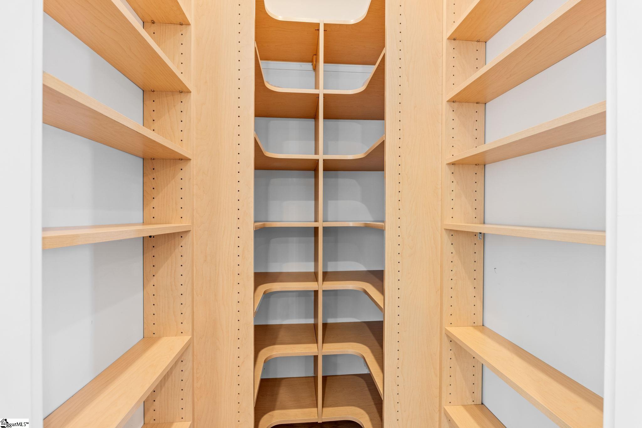 1305 Pendleton Street Unit 12