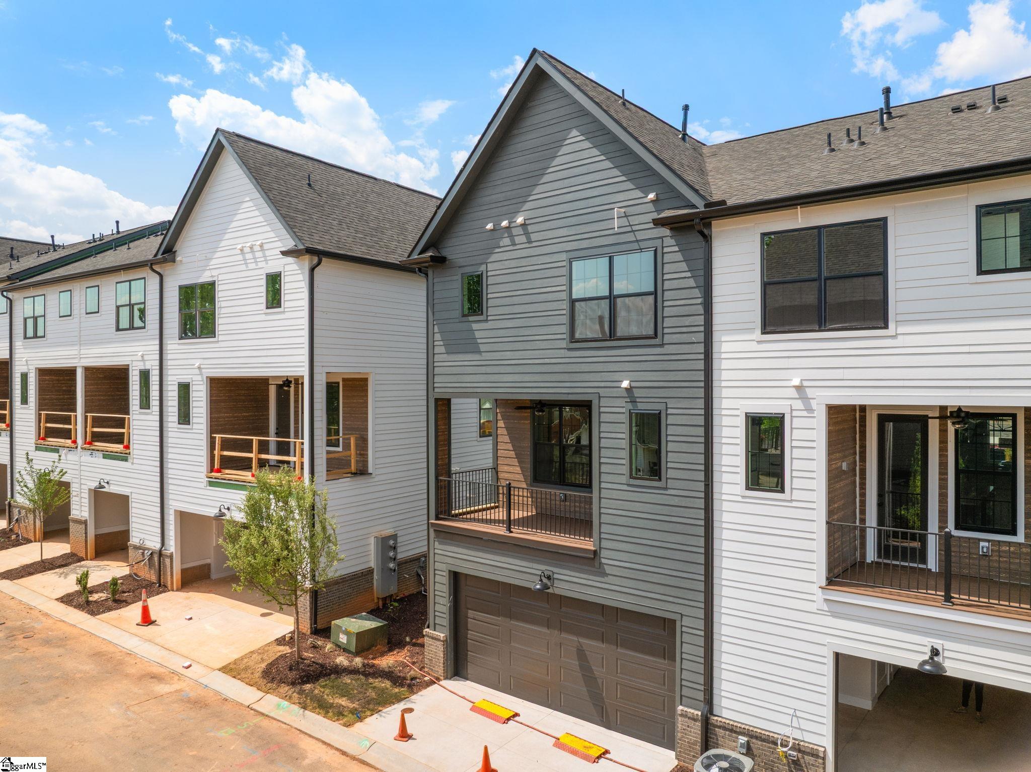 1305 Pendleton Street Unit 12