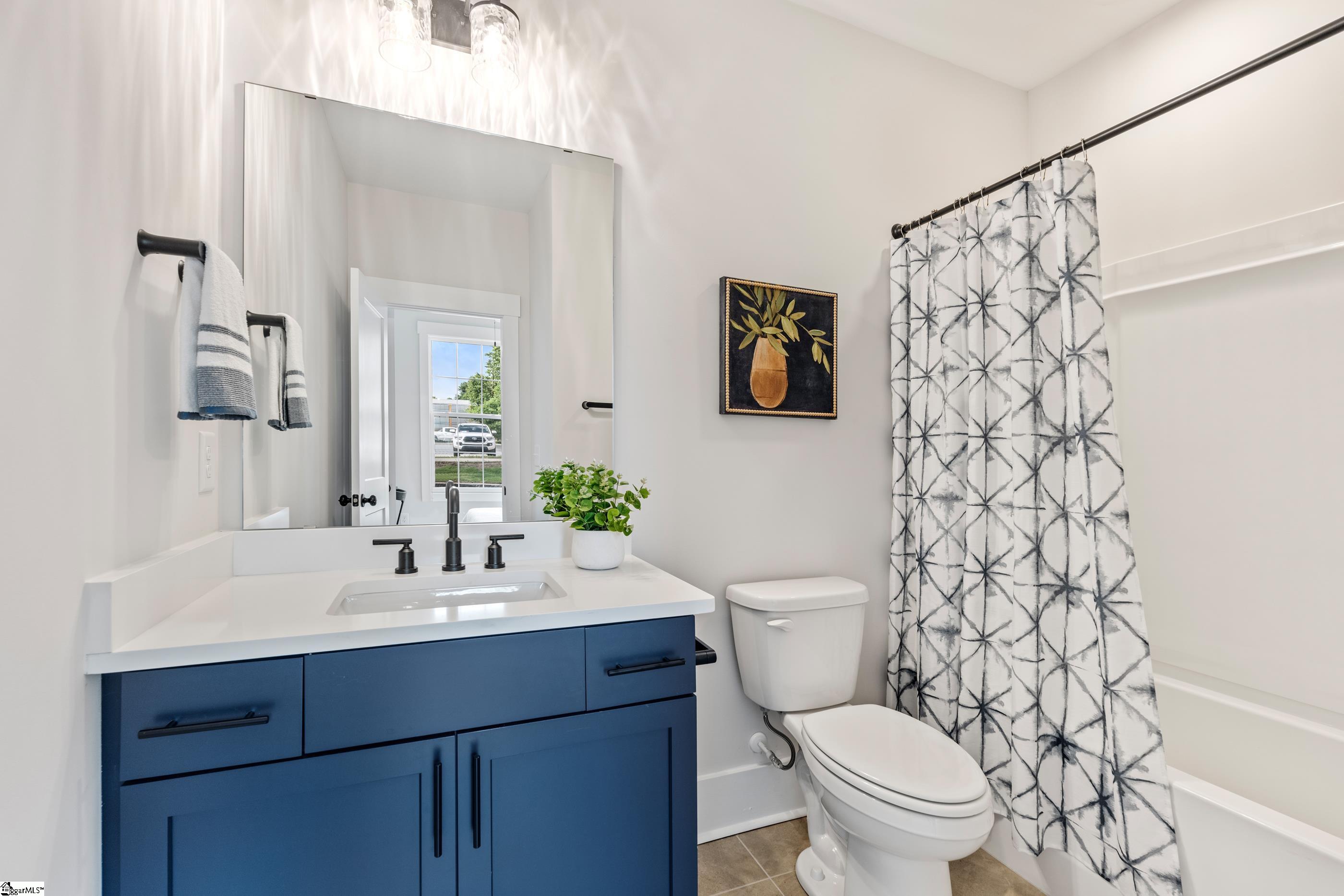 1305 Pendleton Street Unit 12