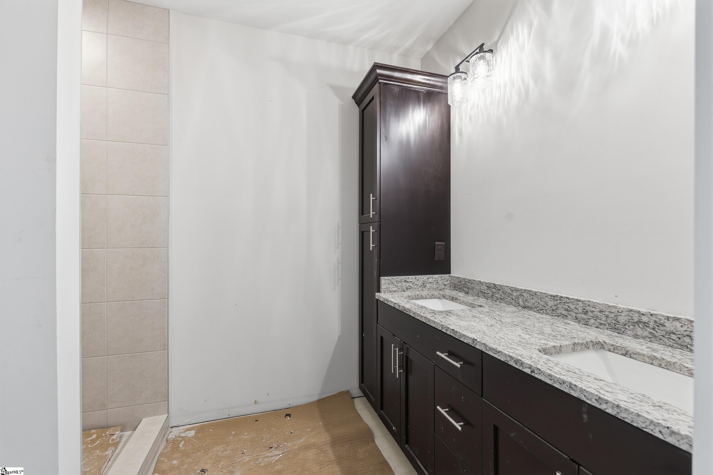 1305 Pendleton Street Unit 14