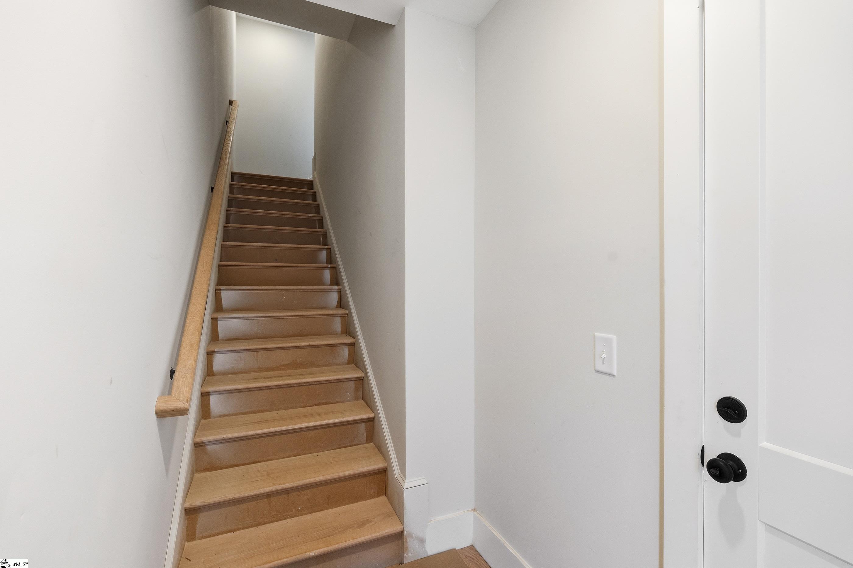 1305 Pendleton Street Unit 14