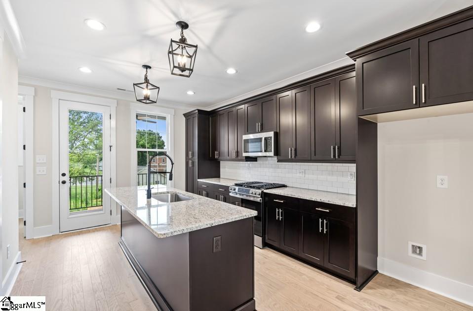 1305 Pendleton Street Unit 14